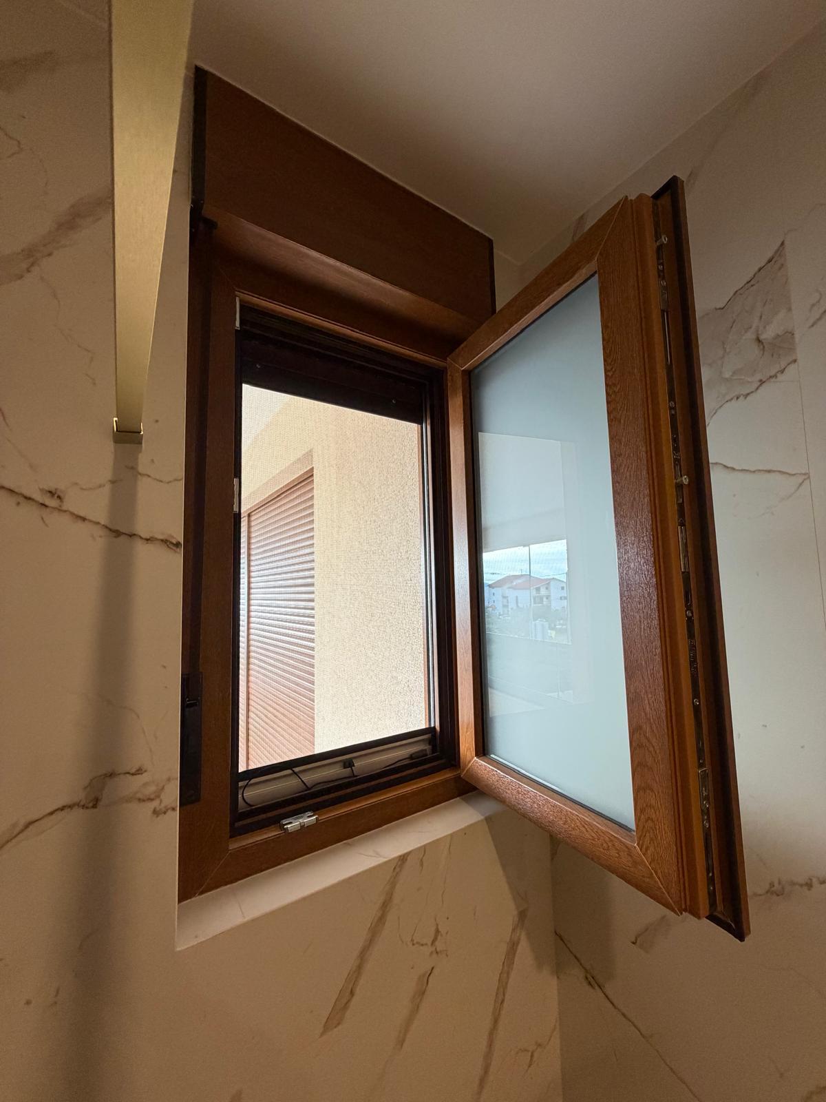 Luksuzna vila, Kaštel Lukšić 6