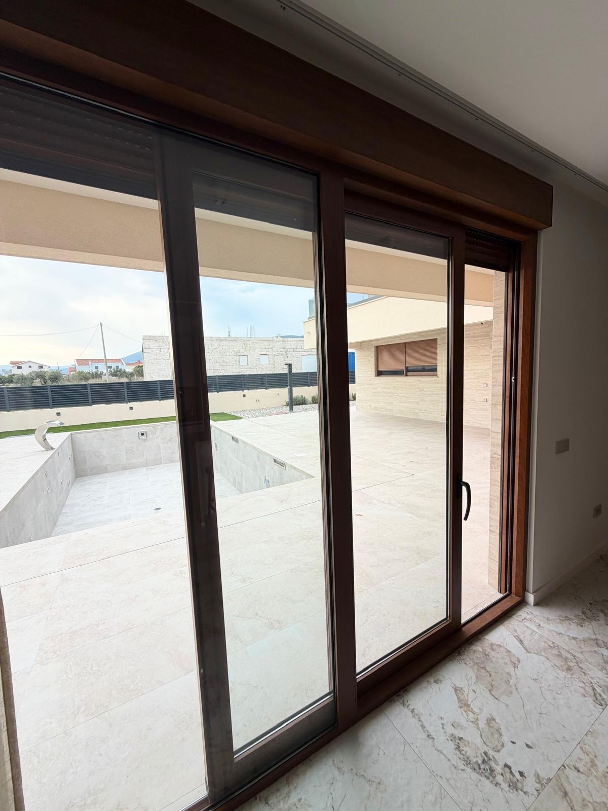 Luksuzna vila, Kaštel Lukšić 5